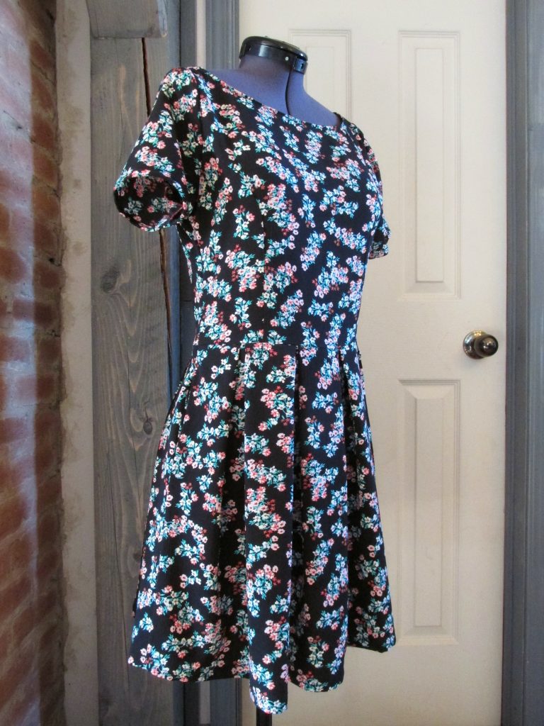 Pretty in Spring Florals! | Fabricville Canadian Sewing Blog