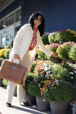 Model checking blooming mums